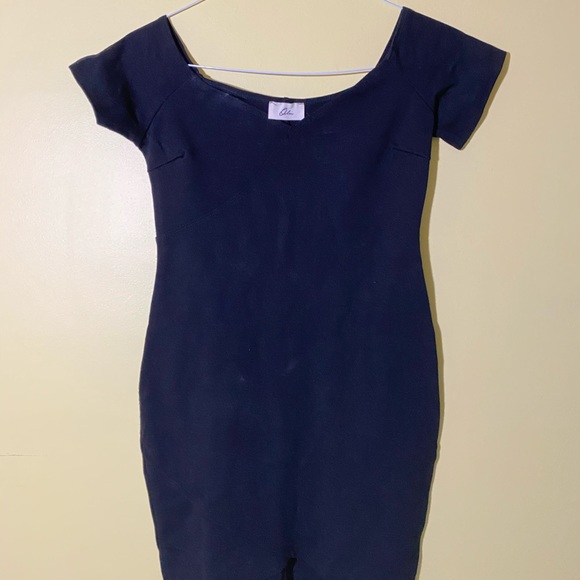 New large black off the shoulder bodycon dress - Picture 1 of 4